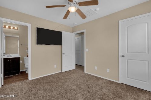 2222 77th Dr, Phoenix AZ  85035-5112 exterior