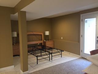 82 Taft Ave, Edison NJ  08817-3454 exterior