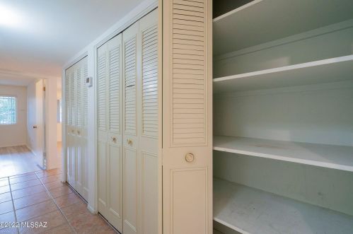 5716 Grant Rd, Tucson AZ 85712-2341 exterior