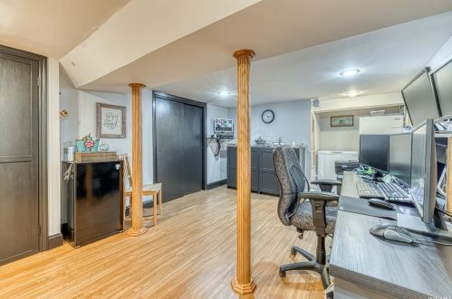 51 7 St, Valley Stream NY 11581-1255 exterior