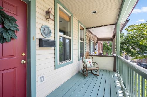 1626 Meadville St, Pittsburgh, PA 15214-4007