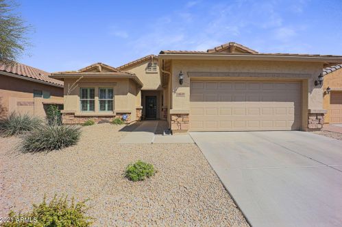 28619 26th Dr, Phoenix, AZ 85085-3728