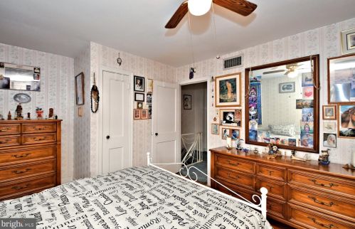 4548 Marple St, Philadelphia PA 19136-3702 exterior