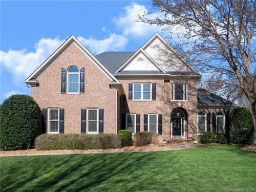 8506 Chilcomb Ct, Waxhaw, NC 28173-6546