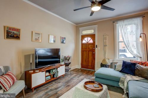 504 Poplar St, Lancaster PA  17603-5235 exterior