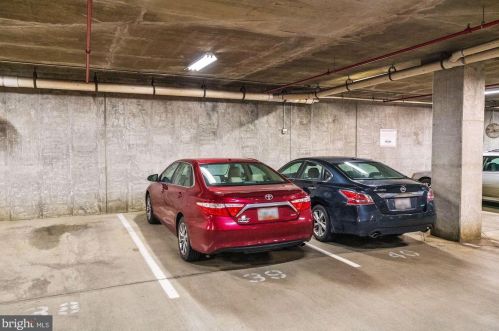 8045 Newell St, Silver Spring MD 20910-4887 exterior