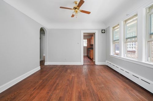 4232 Wellington Ave, Chicago IL 60641-5355 exterior