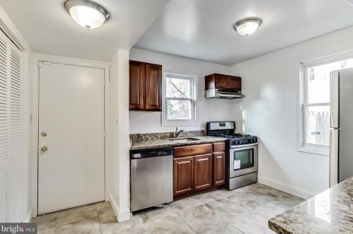 228 56 St, Washington DC 20019-6743 exterior