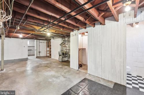 4116 10 St, Washington DC 20002-3719 exterior