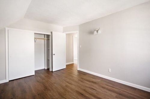 70 Nagle St, Springfield MA 01151-2133 exterior