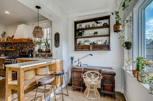 1432 Central Park Ave, Chicago IL 60655-3415 exterior