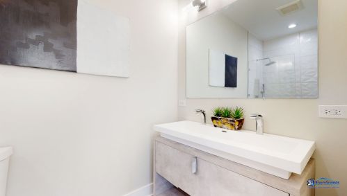 5319 Nagle Ave, Chicago IL  60638-1320 exterior