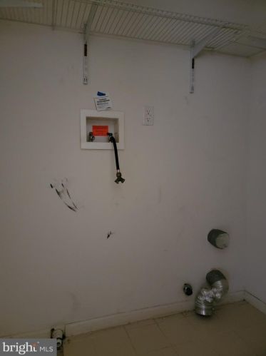 140 Fountain Ave, Trenton NJ 08618-3825 exterior