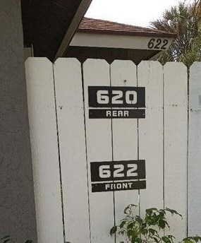 620 Oak St, Boynton Beach, FL 33435-2807