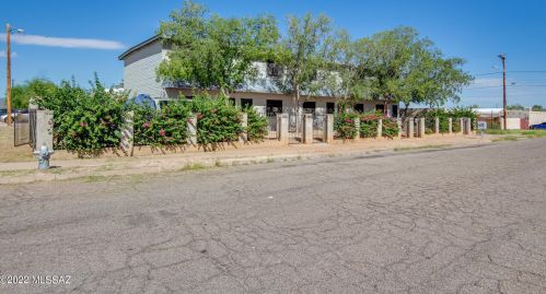 2203 9th Ave, Tucson AZ  85705-5578 exterior