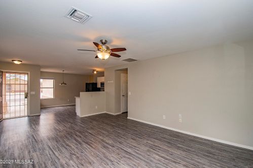 2638 Cambridge Ring Dr, Tucson AZ 85706-3658 exterior