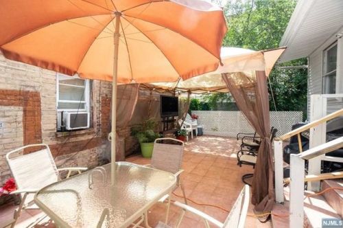 703 28 St, Union City NJ 07087-2305 exterior