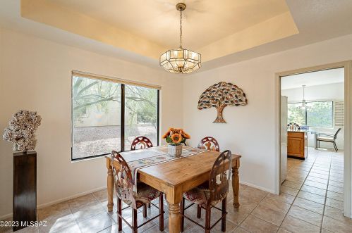 1024 Camino Diestro, Tucson AZ 85704-7694 exterior