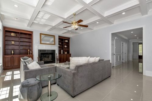 2132 Innsfail Dr, Lithonia GA  30078-2059 exterior