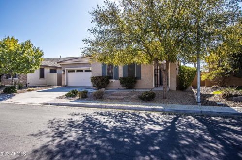 3629 Lynx Pl, Chandler AZ  85249-2025 exterior