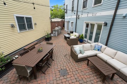 40 Austin St, Boston MA 02136 exterior