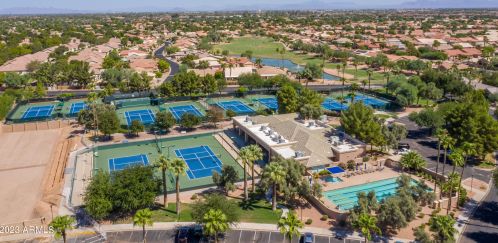 24032 Lakeway Cir, Chandler AZ 85248-7312 exterior