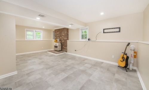 20 Panorama Dr, Wantage NJ  07461-4763 exterior