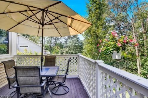 20 Canada Goose Dr, Hackettstown NJ  07840-3105 exterior