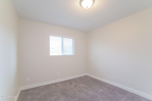 1313 Dunlap Ave, Phoenix AZ  85020-3025 exterior