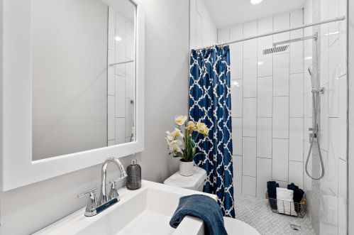 3937 Howley St, Pittsburgh PA  15224-1416 exterior