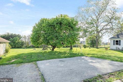 2195 Baltimore Pike, Hanover PA  17331-9610 exterior