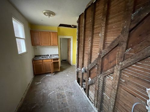 6545 Emerald Ave, Chicago IL  60621-2613 exterior