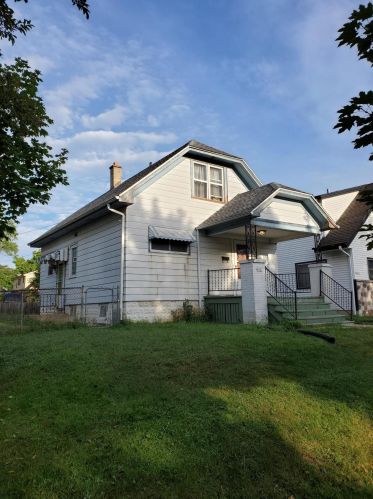 4431 64th St, Milwaukee, WI 53220-3417