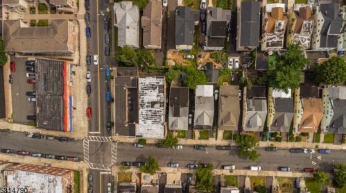 199 Shephard Ave, Newark NJ 07112-2021 exterior