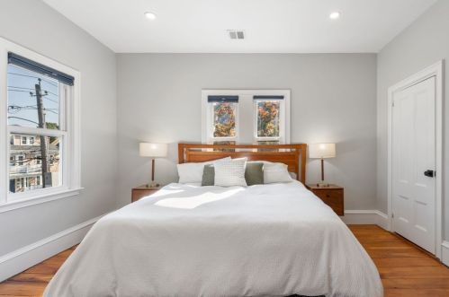 1075 Adams St, Boston MA exterior