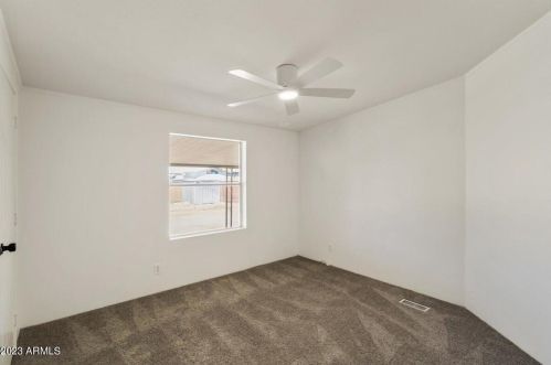 2902 Escuda Rd, Phoenix AZ 85050-3516 exterior