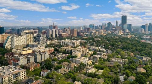 914 22nd 1/2 St, Austin TX  78705-5006 exterior