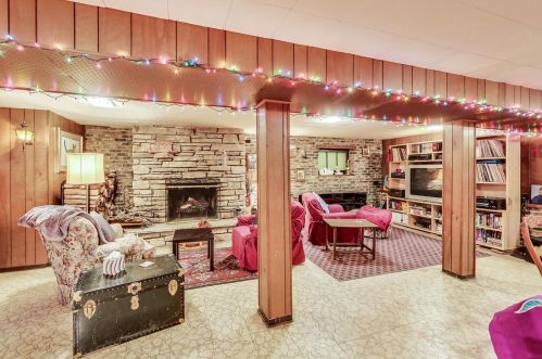 6207 Moody Ave, Chicago IL 60638-4313 exterior