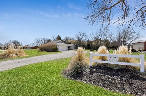 2249 Lariat Trl, Frisco TX 75034-9323 exterior