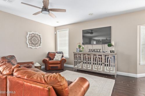 3174 Mead Dr, Chandler AZ 85248-5524 exterior