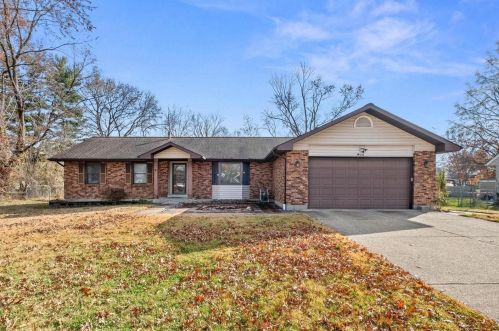 12112 Barcelona Ave, Saint Louis, MO 63138-3104