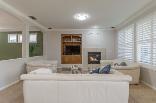 1222 Meredith Way, Folsom CA 95630-7325 exterior