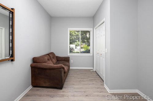 1044 Rathbone St, Wyoming MI  49509-1035 exterior