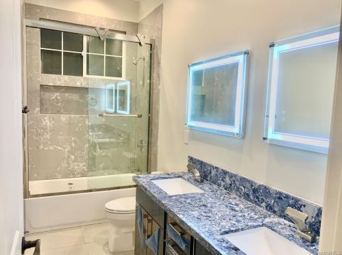 229 Hanamaulu St, Honolulu HI 96825-2226 exterior