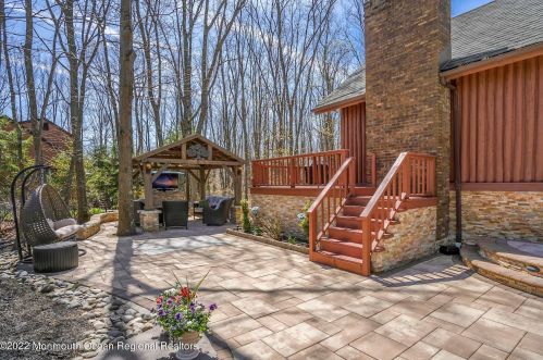 218 Chandler Rd, Jackson Twp NJ  08527-4339 exterior