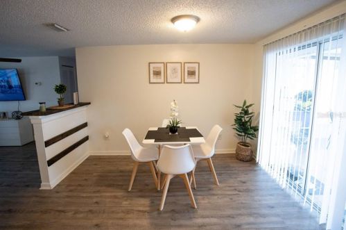 12617 Nicole Ln, Tampa FL 33625-6585 exterior