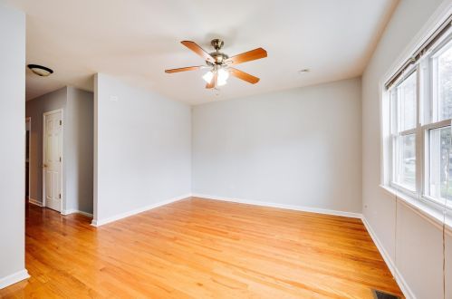 3655 Marshfield Ave, Chicago IL  60609-1326 exterior