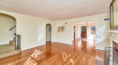 123 Holly Dr, Saint Louis MO 63119-4639 exterior