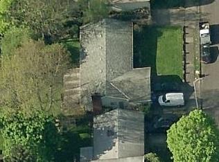 1903 160th Ave, Portland OR  97233-3728 exterior