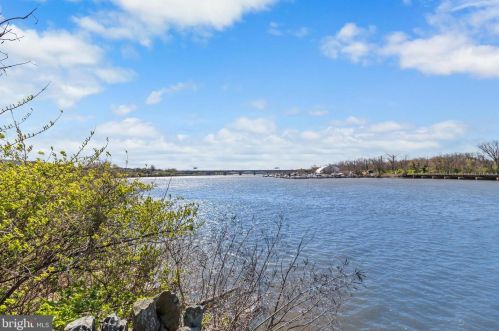 2235 Prout St, Washington DC 20020-5337 exterior